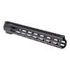 Entdecke den SXT Handguard 15" M-LOK in Schwarz! 🖤 Robustes Design, einfache Installation und in den USA hergestellt. Perfekt für dein AR-15!